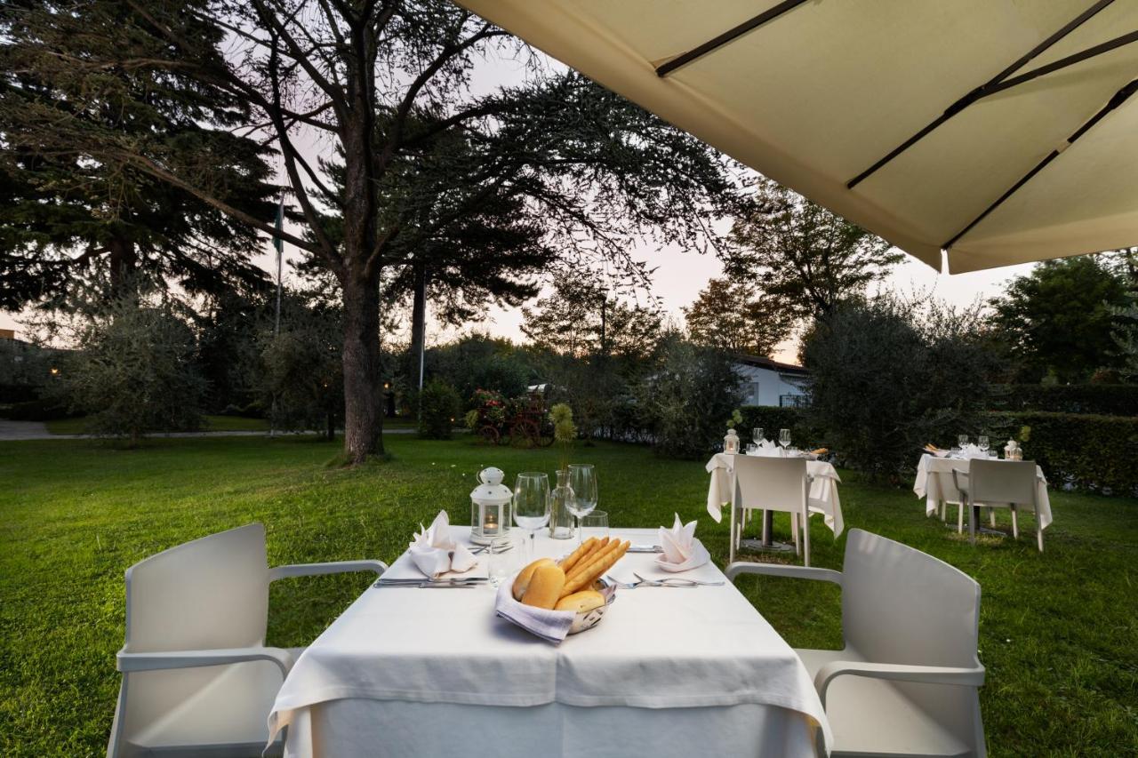 La Quiete Park Hotel Manerba del Garda Extérieur photo