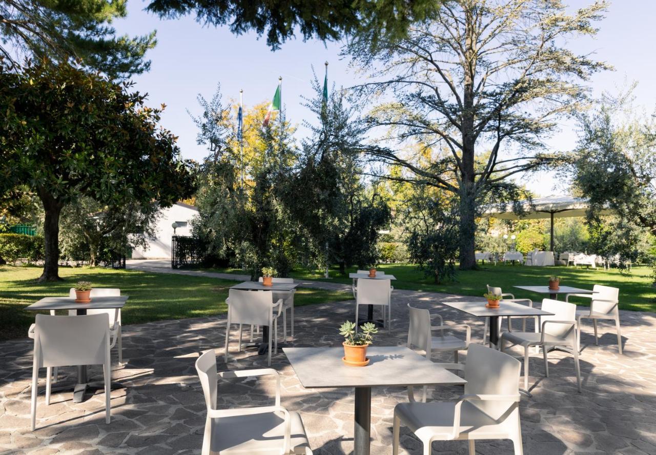 La Quiete Park Hotel Manerba del Garda Extérieur photo