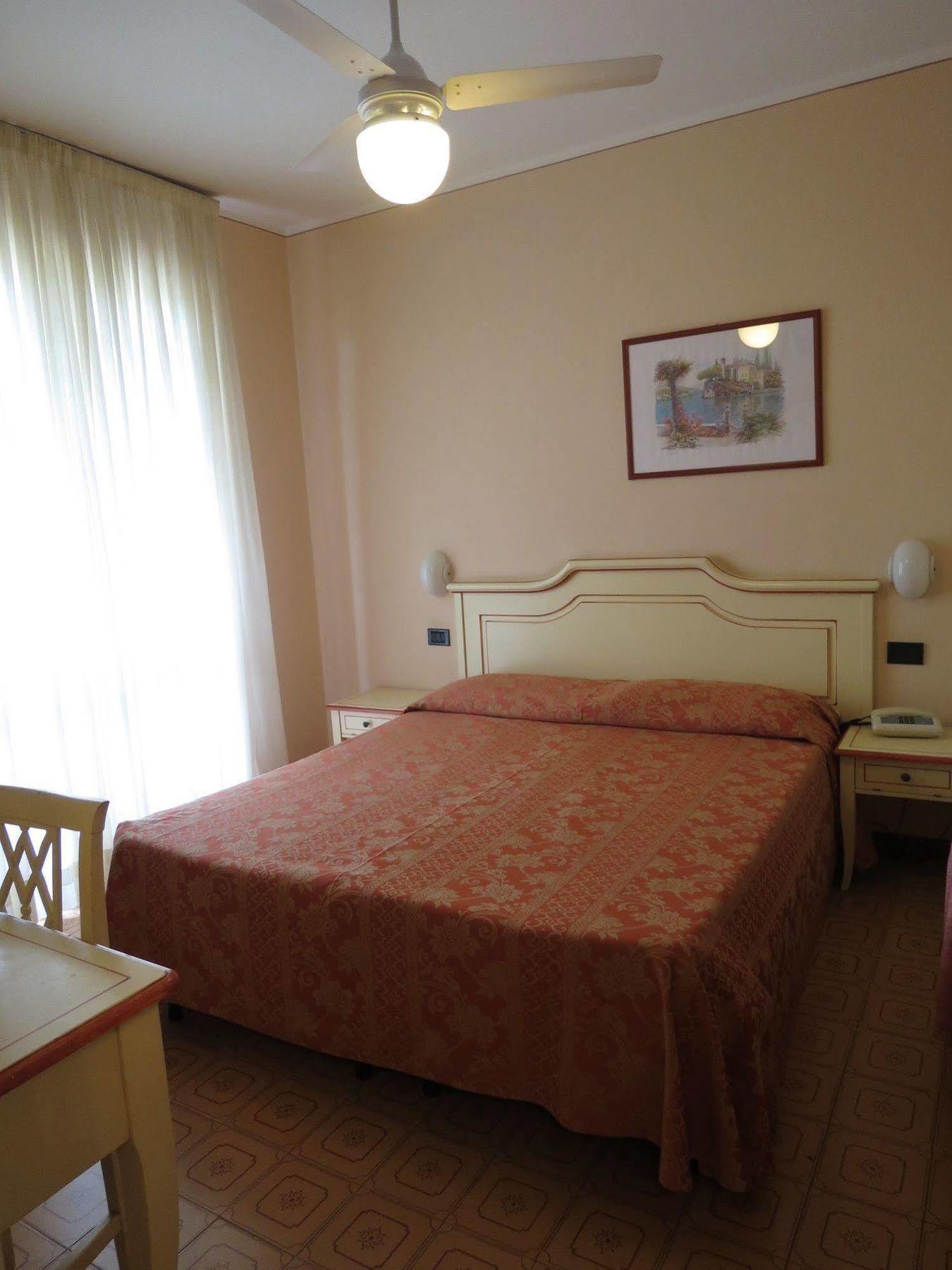 La Quiete Park Hotel Manerba del Garda Extérieur photo